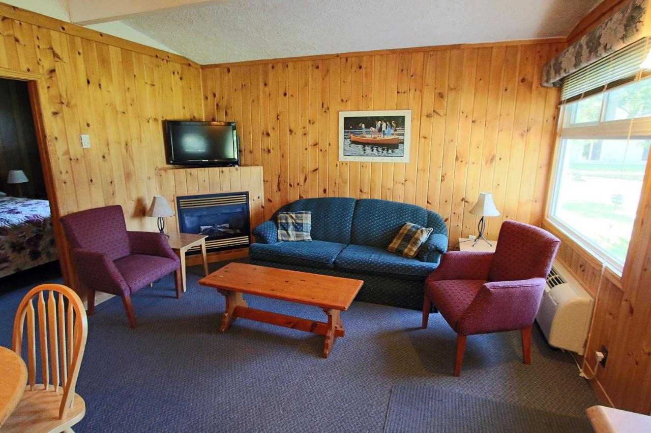 Colonial Bay Motel And Cottages Huntsville Pokój zdjęcie